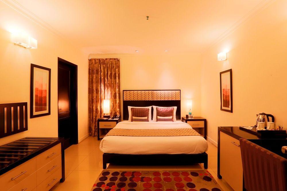 The Lallgarh Palace A Heritage Hotel Bikaner Eksteriør billede